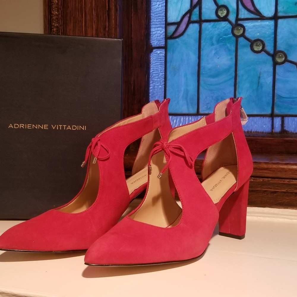 Adrienne Vittadini Nigel Scarlett Pump